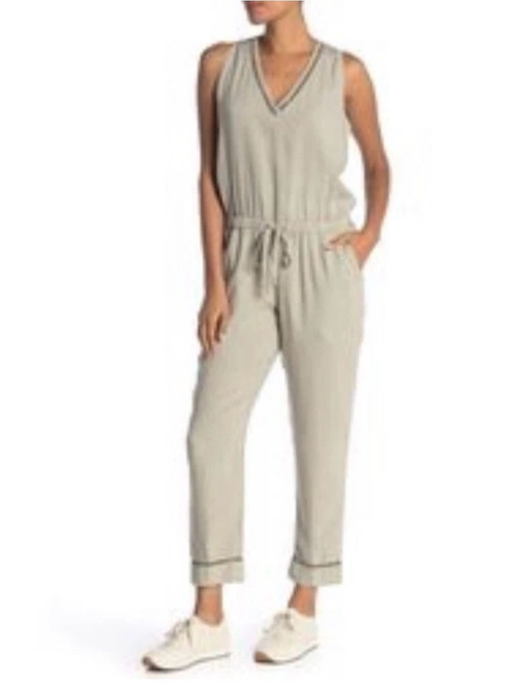 CLOTH&STONE Tie back Crochet Trim Jumpsuit Sz Large V-Neck Drawstring Sage Green